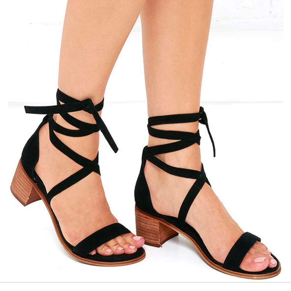 Steve Madden Black Rizzaa Suede Sandals